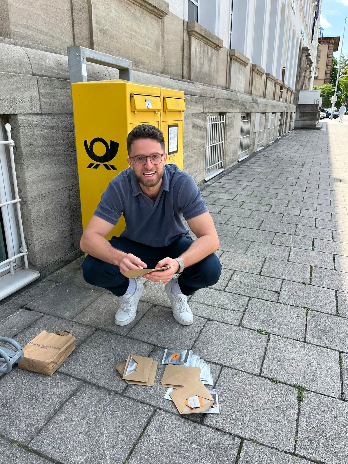 Max verschickt die Fortisana-Proben